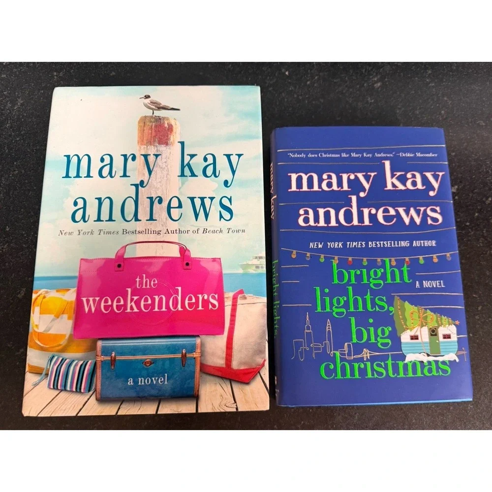 Mary Kay Andrews 2 Book Lot 1st Edition Bright Lights Big Christmas + Weekenders